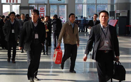 安邦集團(tuán)參加中國（北京）國際供熱通風(fēng)空調(diào)、衛(wèi)生潔具及城建設(shè)備與技術(shù)展會現(xiàn)場(圖2)