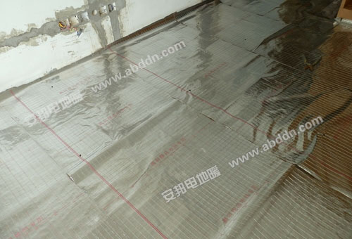 南京“東泰.金域豪庭”小區(qū)電地暖系統(tǒng)(圖2) 南京“東泰.金域豪庭”小區(qū)電地暖系統(tǒng)(圖2)