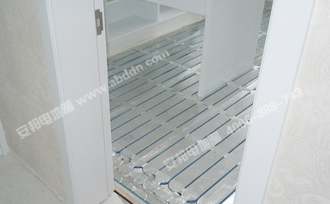 黨校安置小區(qū)家庭電地暖安裝(圖5) 黨校安置小區(qū)家庭電地暖安裝(圖5)