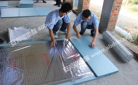 正大集團發(fā)熱電纜豬舍養(yǎng)殖保溫(二期)(圖6) 正大集團發(fā)熱電纜豬舍養(yǎng)殖保溫(二期)(圖6)